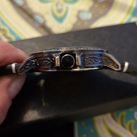 NIB KSENRUI Skull Watch. - Picture 3 of 8